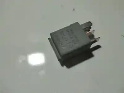 Pezzo di ricambio per auto di seconda mano relè per bmw 3 (e30) m3 2.3 riferimenti oem iam 13100504