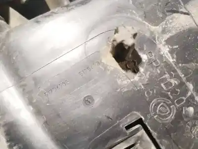 Pezzo di ricambio per auto di seconda mano scatola relè/fusibili per ford ka (ru8) 1.2 riferimenti oem iam 51794732  51794734