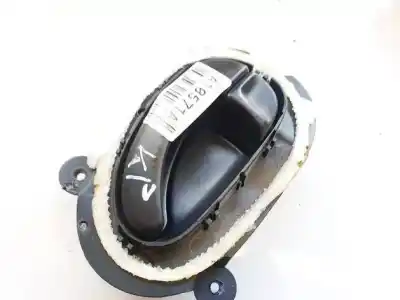 Peça sobressalente para automóvel em segunda mão puxador interior dianteiro esquerdo por peugeot 406 (8b) 2.0 hdi 110 referências oem iam 9642248777