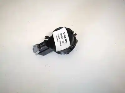 Pezzo di ricambio per auto di seconda mano plastica per volvo v50 (545) 2.0 d riferimenti oem iam 30657119  