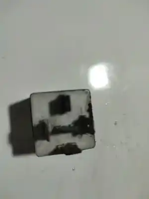 Tweedehands auto-onderdeel relais voor bmw 3 (e30) m3 2.3 oem iam-referenties   