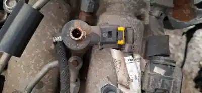 Piesă de schimb auto la mâna a doua injector pentru bmw 3 (e30) m3 2.3 referințe oem iam 0445110327