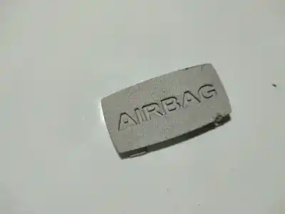 Peça sobressalente para automóvel em segunda mão plásticos por ford focus lim. (cb8) 1.6 tdci cat referências oem iam 