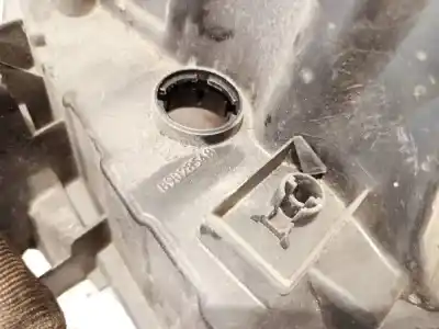 Автозапчасти б/у правая фара за renault kangoo (kc0/1_) 1.2 16v (kc05, kc06, kc03, kc0t, kc0w, kc1d) ссылки oem iam 89028548  