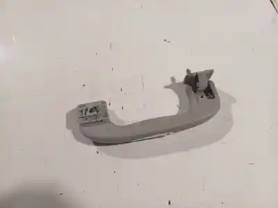 Pièce détachée automobile d'occasion poignée de maintien pour opel astra h (a04) 1.9 cdti (l48) références oem iam   