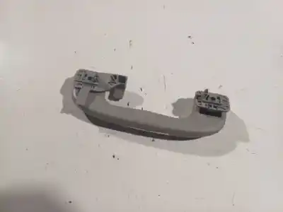 Pièce détachée automobile d'occasion poignée de maintien pour opel astra h (a04) 1.9 cdti (l48) références oem iam   