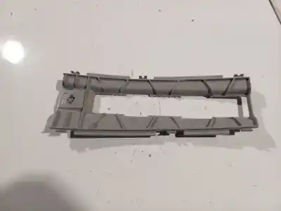 Pezzo di ricambio per auto di seconda mano plastiche per opel astra h (a04) 1.9 cdti (l48) riferimenti oem iam 13113929  13 113 929