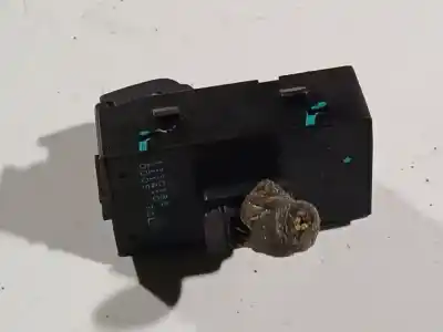 Second-hand car spare part left front power window switch for bmw 3 (e30) m3 2.3 oem iam references 13301999  13301999, 211410, 0005