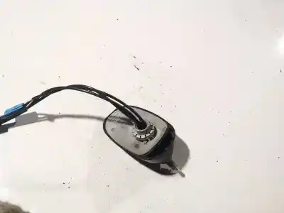 Pezzo di ricambio per auto di seconda mano antenna per opel zafira / zafira family b (a05) 1.9 cdti (m75) riferimenti oem iam ma5581000  ma-558-1000