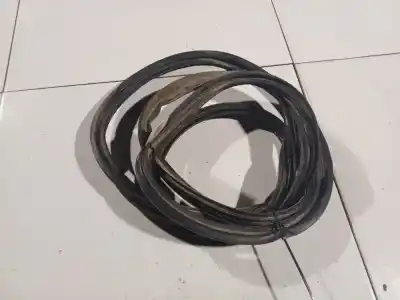 Peça sobressalente para automóvel em segunda mão peças diversas por toyota avensis (_t25_) 2.2 d-cat (adt251_) referências oem iam 