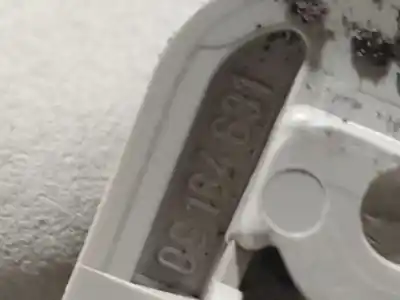 Peça sobressalente para automóvel em segunda mão pára-sol esquerdo por opel combo 1.7 16v cdti referências oem iam 08184631  08184631