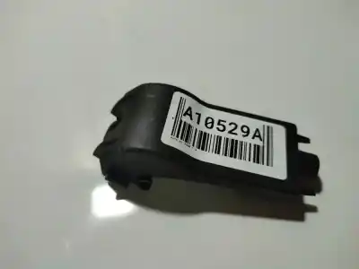 Peça sobressalente para automóvel em segunda mão plásticos por audi a2 (8z0) 1.4 tdi referências oem iam 8z0823588