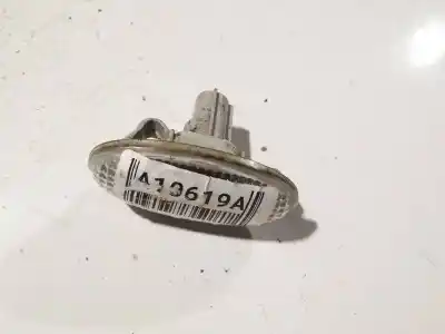 Peça sobressalente para automóvel em segunda mão farolim do lado esquerdo por mazda 2 (dy) 1.4 referências oem iam 