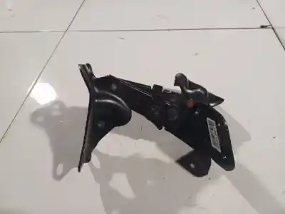 Second-hand car spare part bonnet hinge for mazda 2 (dy) 1.4 oem iam references   