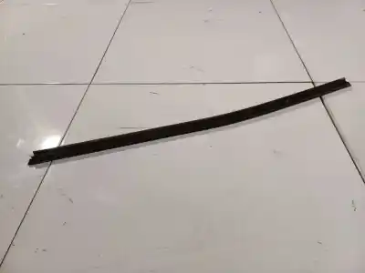 Pezzo di ricambio per auto di seconda mano plastica per opel combo 1.7 16v cdti riferimenti oem iam   