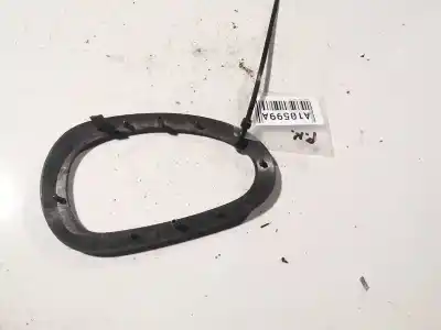 Peça sobressalente para automóvel em segunda mão plásticos por peugeot 406 (8b) 1.9 td referências oem iam 9626967277