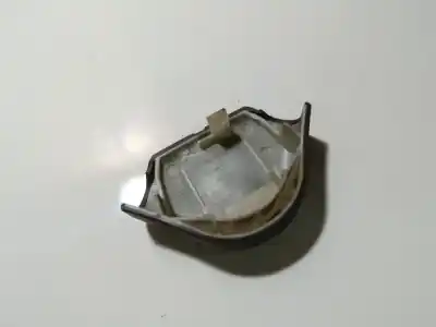 Pezzo di ricambio per auto di seconda mano plastica per audi a2 (8z0) 1.4 tdi riferimenti oem iam 8z0857719  8z0 857719