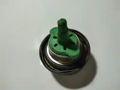 Second-hand car spare part outer fuel cap for bmw 1 (e81) 118 d oem iam references   