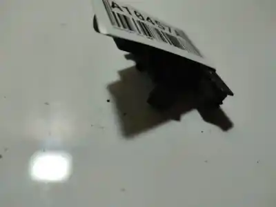 Second-hand car spare part switch for opel kadett e fastback (t85) 1.4 s (c08, c48, d08, d48) oem iam references   