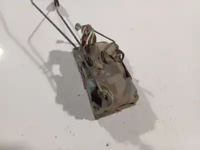 Second-hand car spare part left front door lock for peugeot 206 fastback (2a/c) 1.6 16v oem iam references   