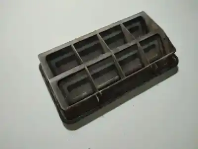 Peça sobressalente para automóvel em segunda mão plásticos por peugeot 406 (8b) 1.9 td referências oem iam 