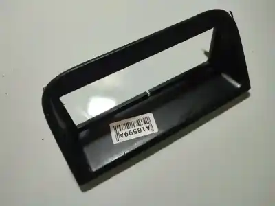 Peça sobressalente para automóvel em segunda mão plásticos por peugeot 406 (8b) 1.9 td referências oem iam 9816623777