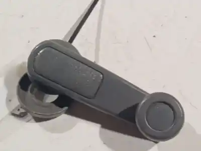 Peça sobressalente para automóvel em segunda mão manivela / manipulo do vidro dianteiro esquerdo por mitsubishi colt v (cj_, cp_) 1300 gl,glx (cj1a) referências oem iam    Peça sobressalente para automóvel em segunda mão manivela / manipulo do vidro dianteiro esquerdo por mitsubishi colt v (cj_, cp_) 1300 gl,glx (cj1a) referências oem iam