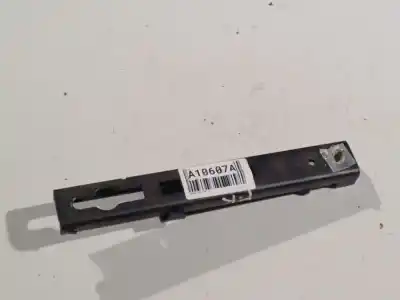 Pezzo di ricambio per auto di seconda mano gancio cintura anteriore sinistro per peugeot 307 (3a/c) 1.6 hdi riferimenti oem iam 