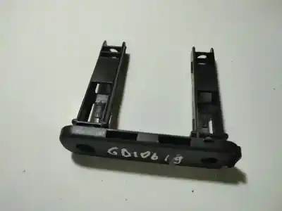 Peça sobressalente para automóvel em segunda mão plásticos por mazda 2 (dy) 1.4 referências oem iam 187497005