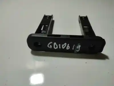 Pezzo di ricambio per auto di seconda mano plastica per mazda 2 (dy) 1.4 riferimenti oem iam 187497005  187497-005