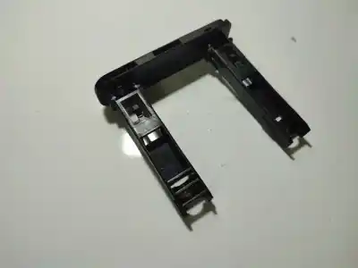 Pezzo di ricambio per auto di seconda mano plastica per mazda 2 (dy) 1.4 riferimenti oem iam 187497005  187497-005