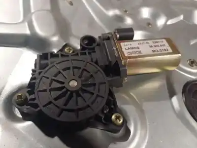 Peça sobressalente para automóvel em segunda mão motor elevador vidro dianteiro esquerdo por fiat stilo (192_) 1.9 jtd (192_xe1a) referências oem iam 336717
