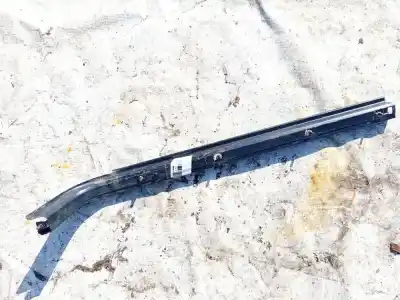 Tweedehands auto-onderdeel steun / schuifdeurgids voor chrysler grand voyager 3.3 v6 oem iam-referenties 