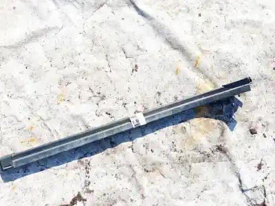 Tweedehands auto-onderdeel steun / schuifdeurgids voor chrysler grand voyager 3.3 v6 oem iam-referenties 