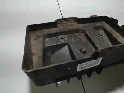 Pezzo di ricambio per auto di seconda mano medio per opel zafira a monospace (t98) 2.0 dti 16v (f75) riferimenti oem iam 7002330  7002330, 96812f0