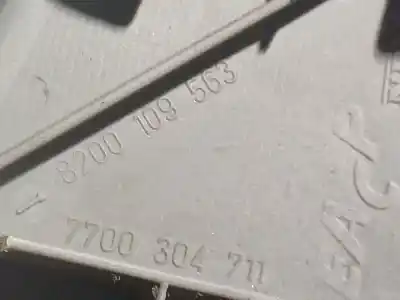 Автозапчастина б/у пластикler для renault kangoo (kc0/1_) 1.2 16v (kc05, kc06, kc03, kc0t, kc0w, kc1d) посилання на oem iam 8200109563  8200 109 563, 7700 304 711, 7700304711