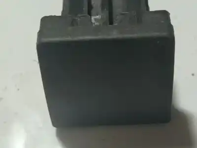 Second-hand car spare part plastics for citroen c4 i (lc_) 1.6 16v oem iam references 96476628xt  96476628xt Second-hand car spare part plastics for citroen c4 i (lc_) 1.6 16v oem iam references 96476628xt  96476628xt