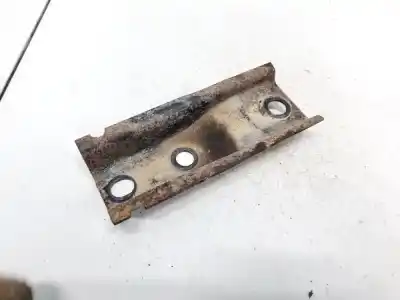 Second-hand car spare part engine support for porsche 968 descapotable 3.0 oem iam references   