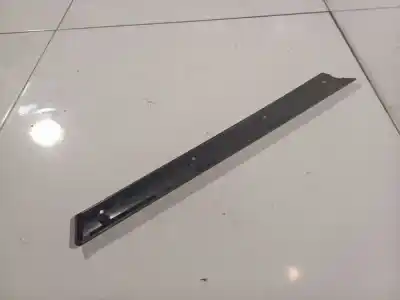 Pezzo di ricambio per auto di seconda mano plastica per bmw 3 touring (e46) 320 d riferimenti oem iam 8213993  8213993