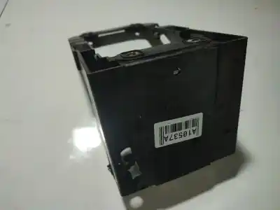 Автозапчастина б/у пластикler для audi a3 (8p1) 2.0 tdi посилання на oem iam 8p0863531a  8p0 863 531a