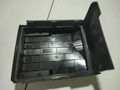 Pezzo di ricambio per auto di seconda mano scatola relè/fusibili per audi a3 (8p1) 2.0 tdi riferimenti oem iam 1k0937132f  1k0.937.132 f