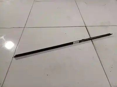 Peça sobressalente para automóvel em segunda mão plásticos por mazda 2 (dy) 1.4 referências oem iam 