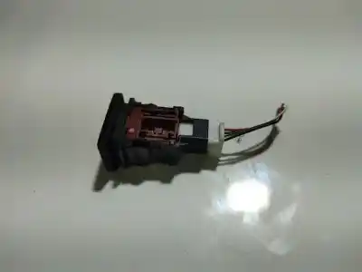 Second-hand car spare part switch for toyota auris (_e15_) 2.0 d-4d (ade150_) oem iam references b15a975  b15a975, p0m 1 , p0m1