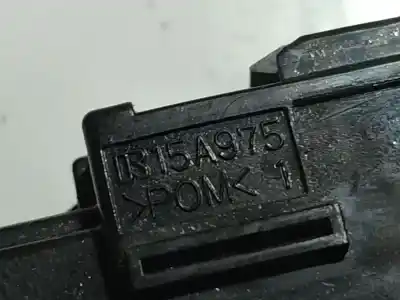 Second-hand car spare part switch for toyota auris (_e15_) 2.0 d-4d (ade150_) oem iam references b15a975  b15a975, p0m 1 , p0m1