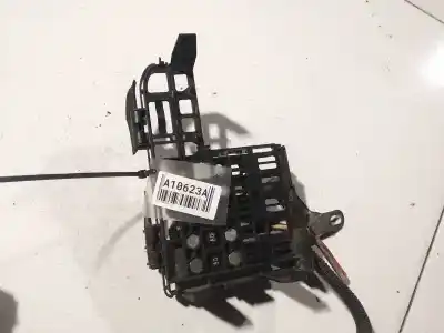 Pezzo di ricambio per auto di seconda mano Medio per OPEL CORSA D (S07) 1.3 CDTI (L08, L68) Riferimenti OEM IAM   