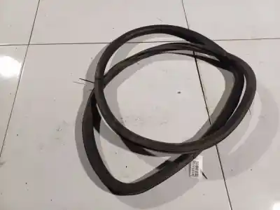 Автозапчасти б/у контур двери резиновый за audi a3 (8p1) 2.0 tdi ссылки oem iam   