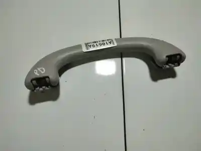Peça sobressalente para automóvel em segunda mão puxador de teto por mazda 2 (dy) 1.4 referências oem iam 