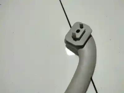 Pezzo di ricambio per auto di seconda mano maniglia a soffitto per mazda 2 (dy) 1.4 riferimenti oem iam   