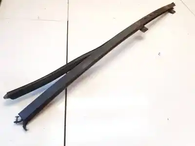 Peça sobressalente para automóvel em segunda mão plásticos por opel zafira / zafira family b (a05) 1.9 cdti (m75) referências oem iam 13132392