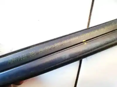 Second-hand car spare part rubber door seal for opel zafira / zafira family b (a05) 1.9 cdti (m75) oem iam references 13132030  1313202930
